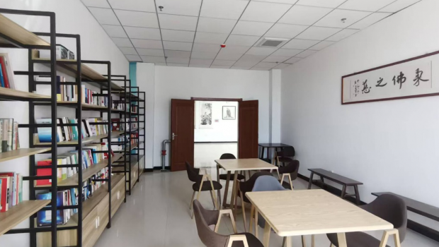 3118云顶集团制药“老兵书屋”正式挂牌