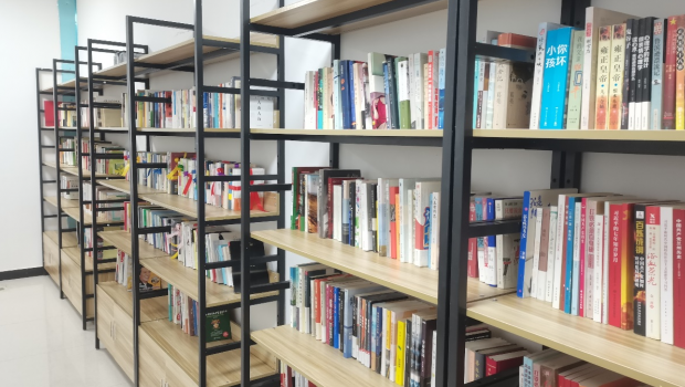 世界读书日｜培养阅读习惯，点亮生活书香